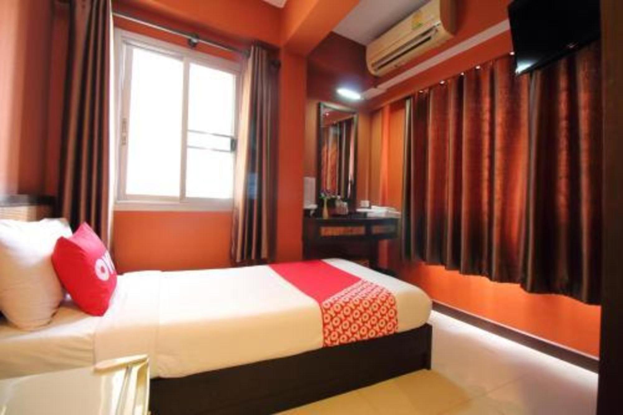 Pannee Lodge Khaosan - Sha Plus Bangkok Luaran gambar