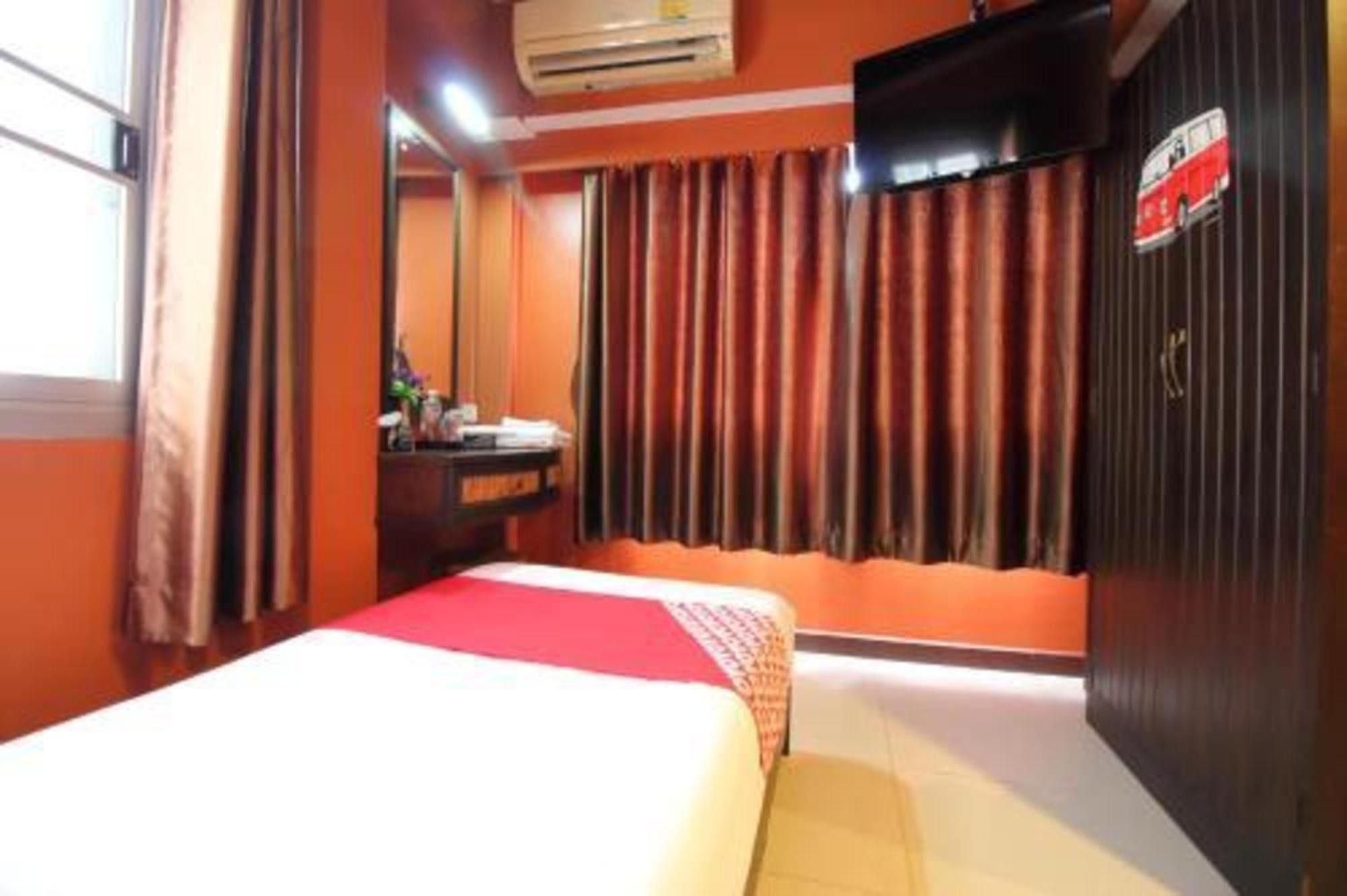 Pannee Lodge Khaosan - Sha Plus Bangkok Luaran gambar