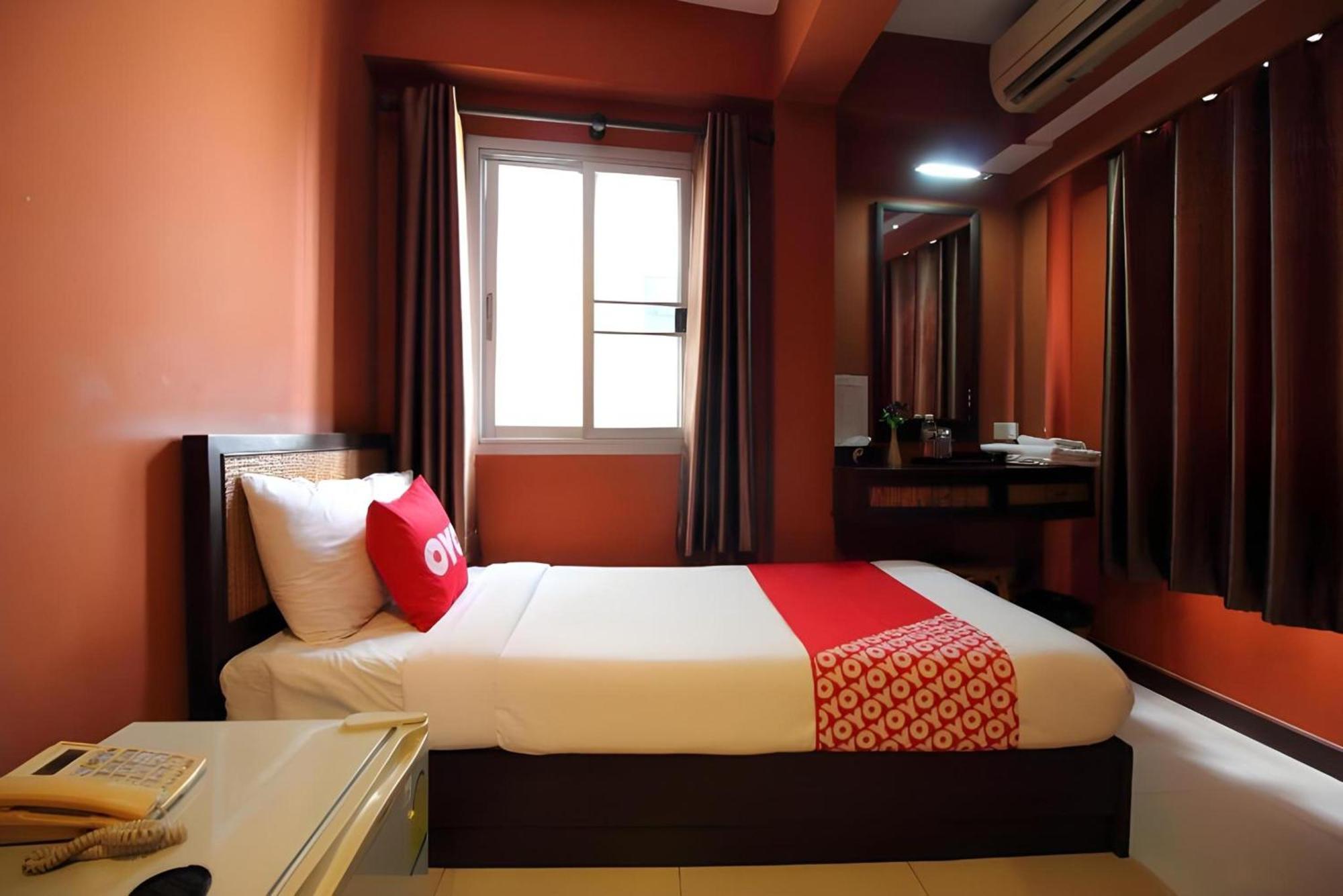 Pannee Lodge Khaosan - Sha Plus Bangkok Luaran gambar